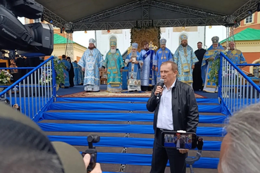 В Тихвине чествовали русскую Святыню