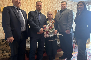 Поздравляем ветеранов Победы